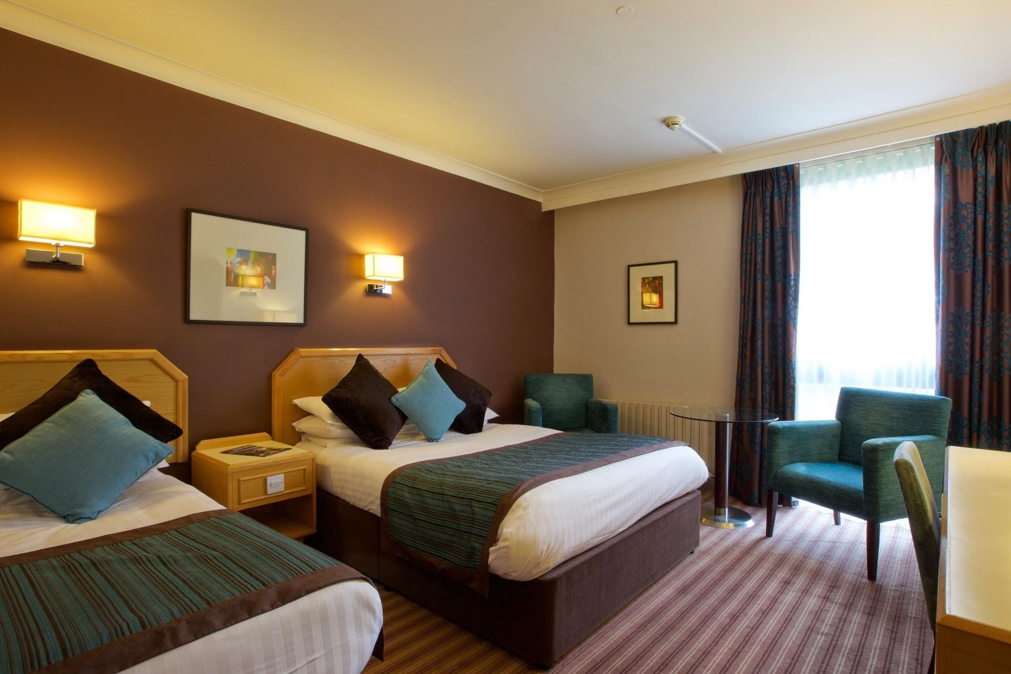 Stourport Manor Hotel Buitenkant foto