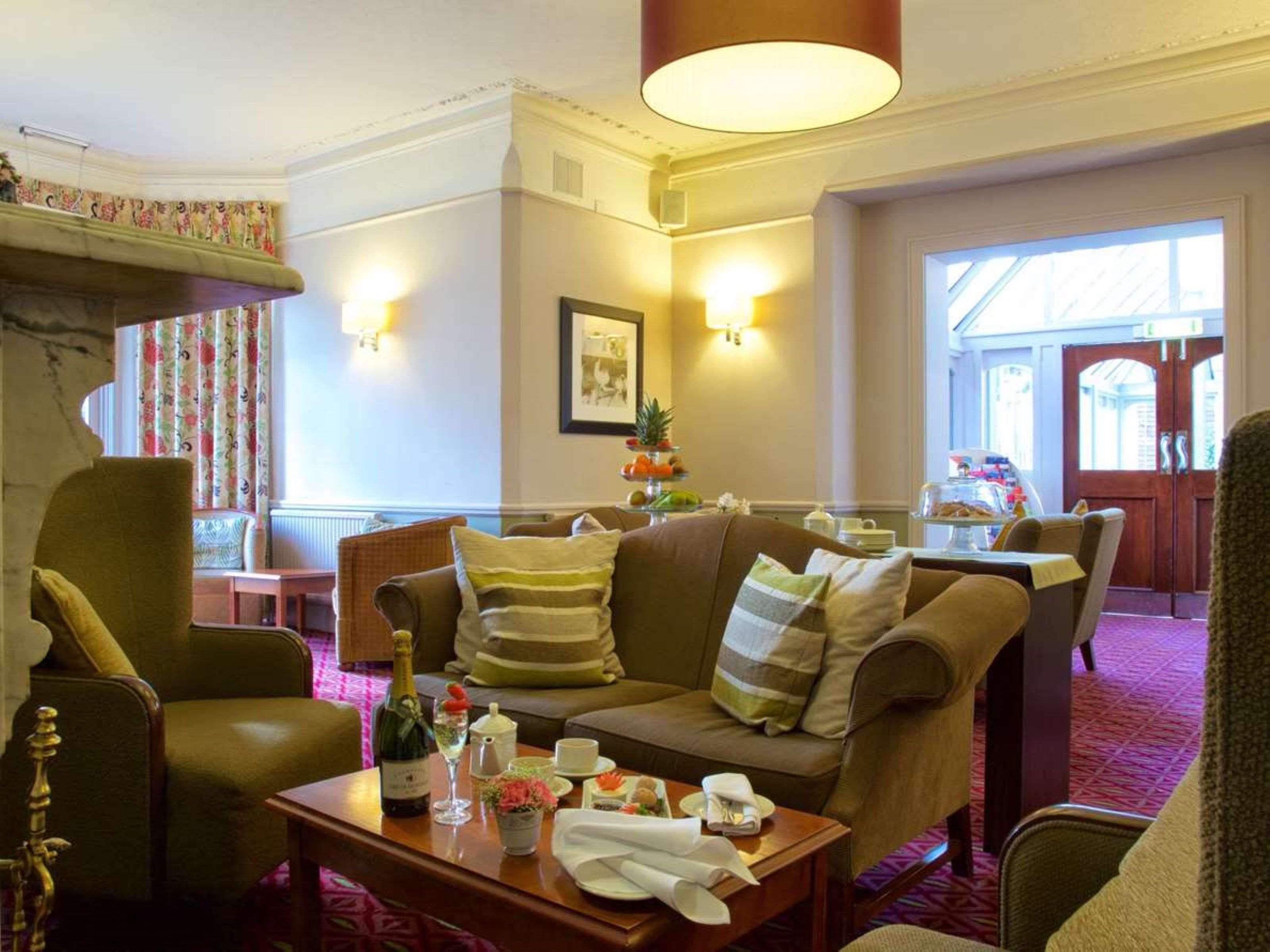 Stourport Manor Hotel Buitenkant foto
