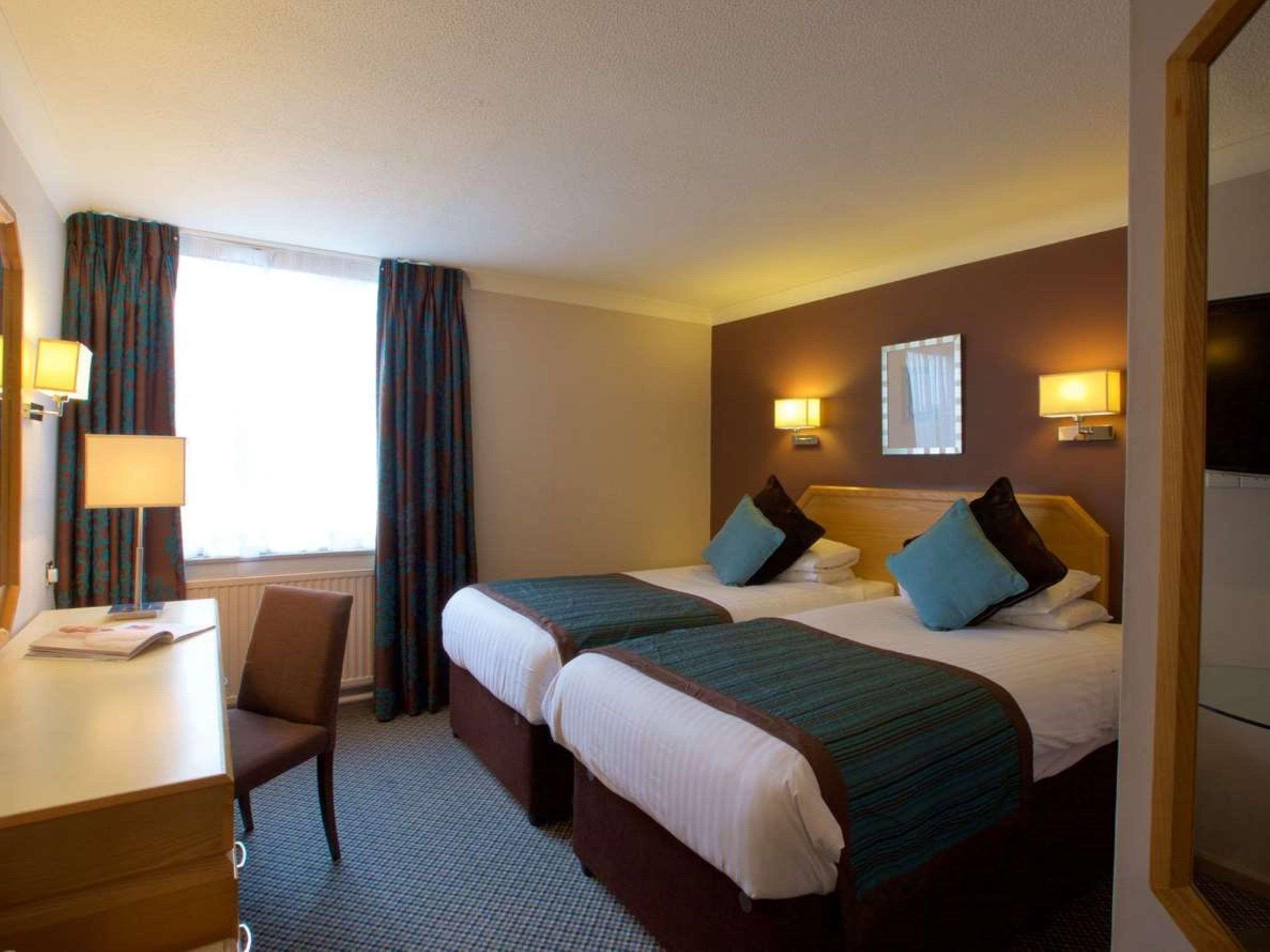 Stourport Manor Hotel Buitenkant foto
