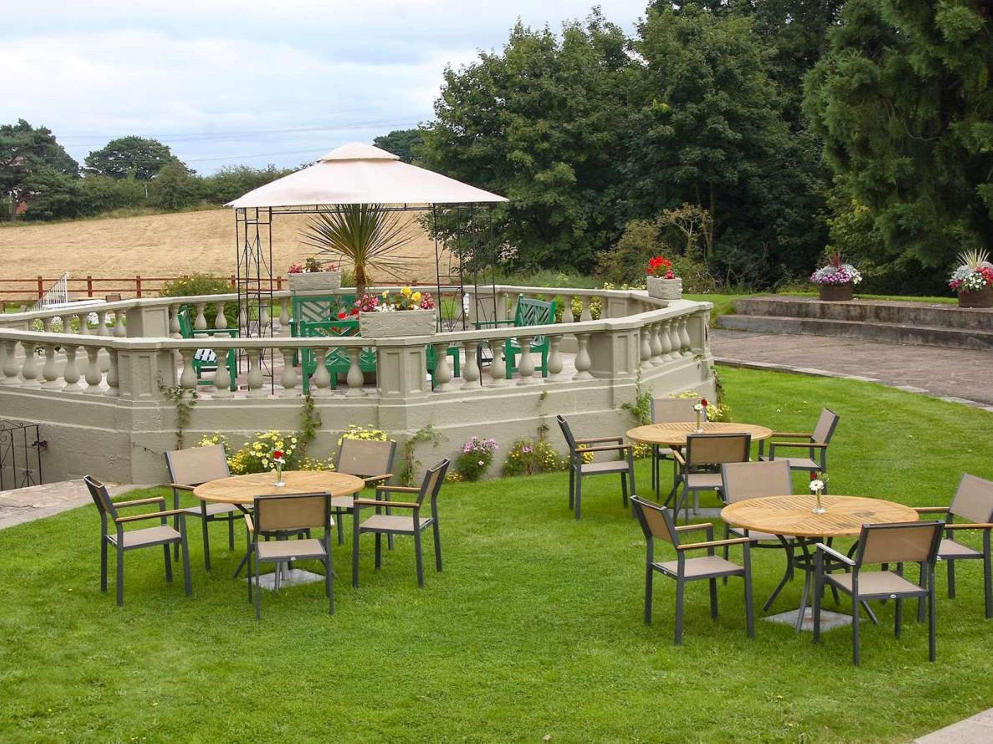 Stourport Manor Hotel Buitenkant foto