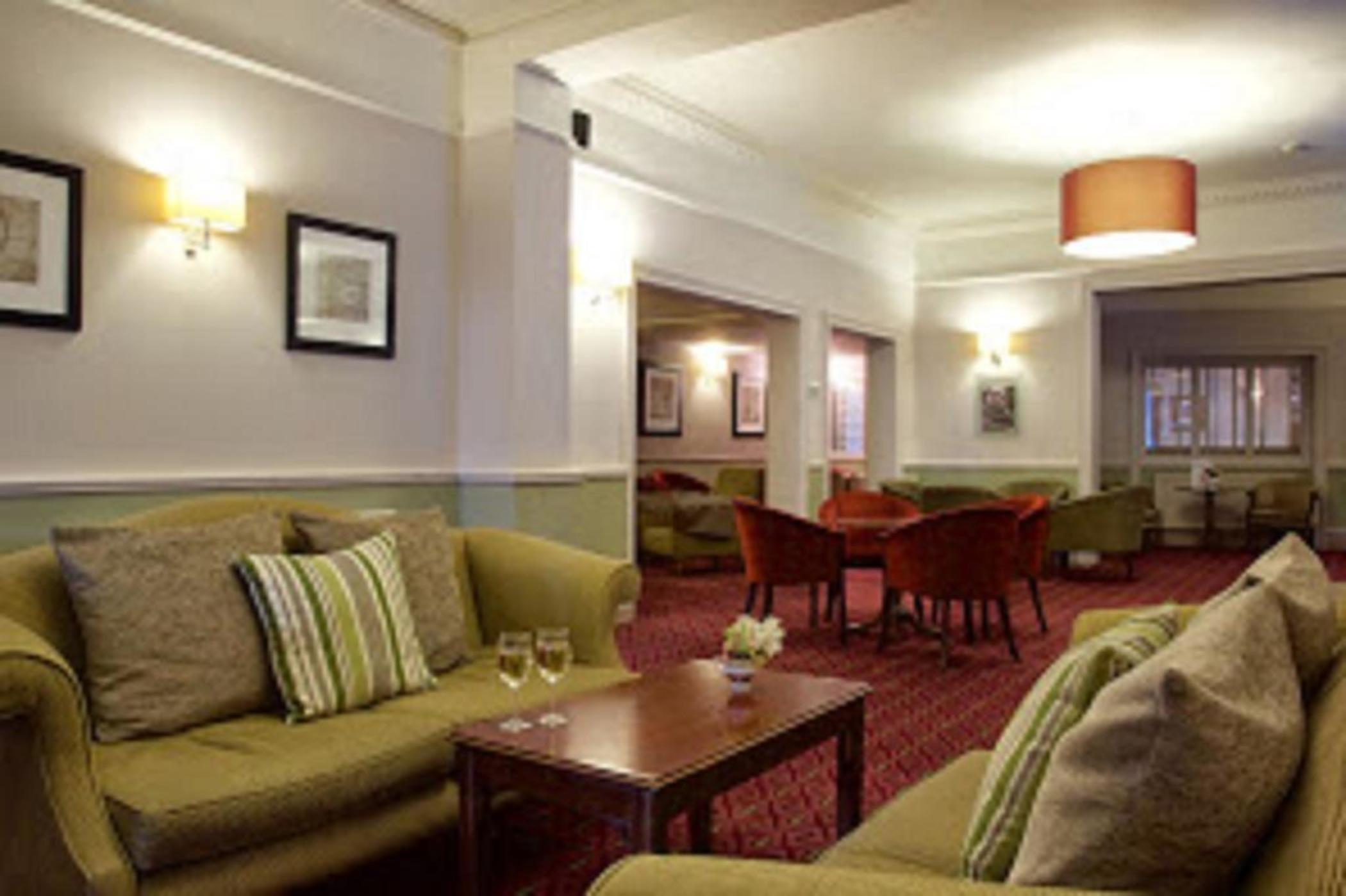 Stourport Manor Hotel Buitenkant foto