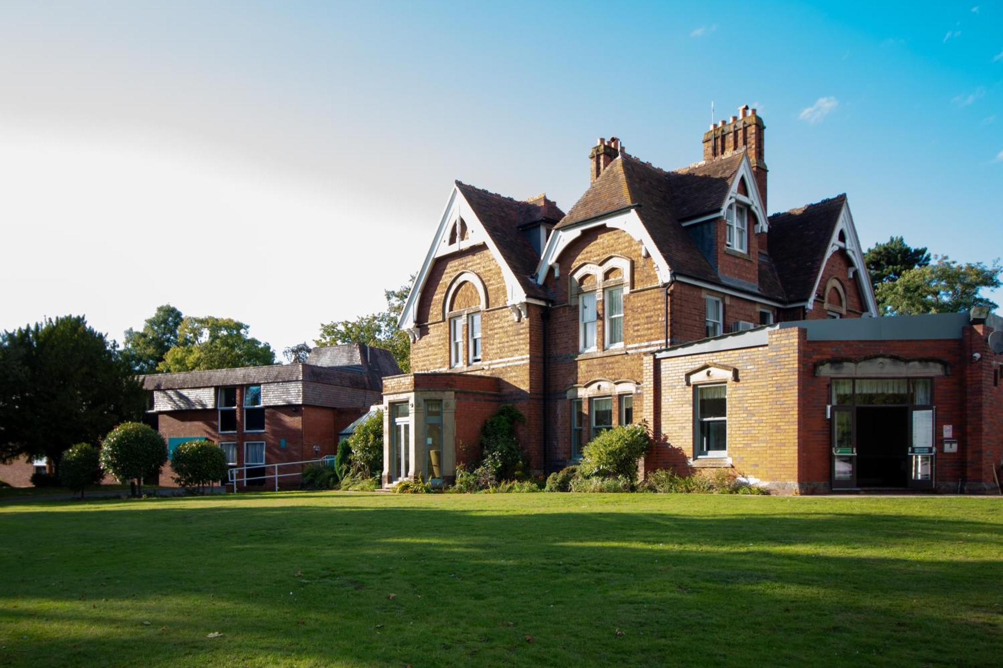 Stourport Manor Hotel Buitenkant foto